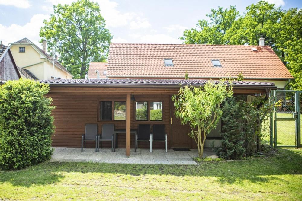 Ubytovani Na Hrazi Stankov  Exterior photo
